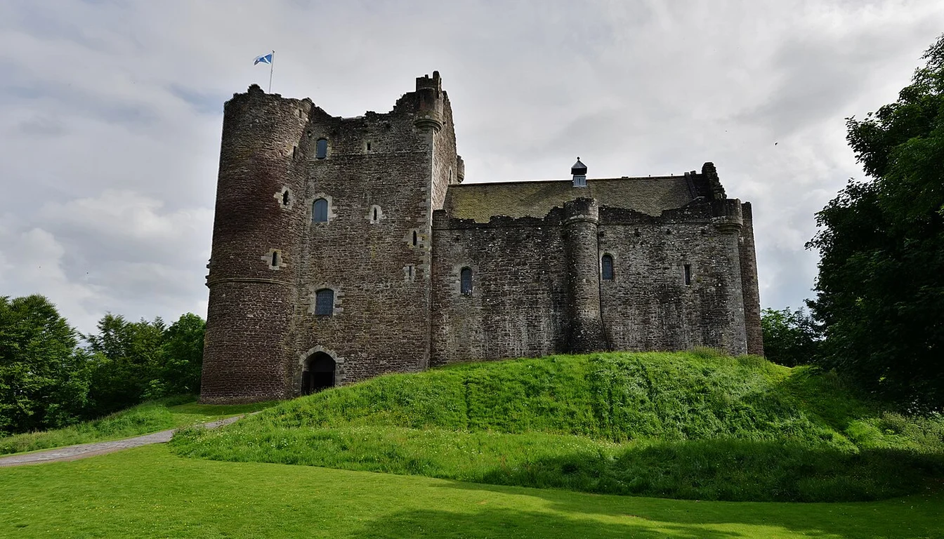 Lord’s Tower and Great Hall of Doune Castle from the north